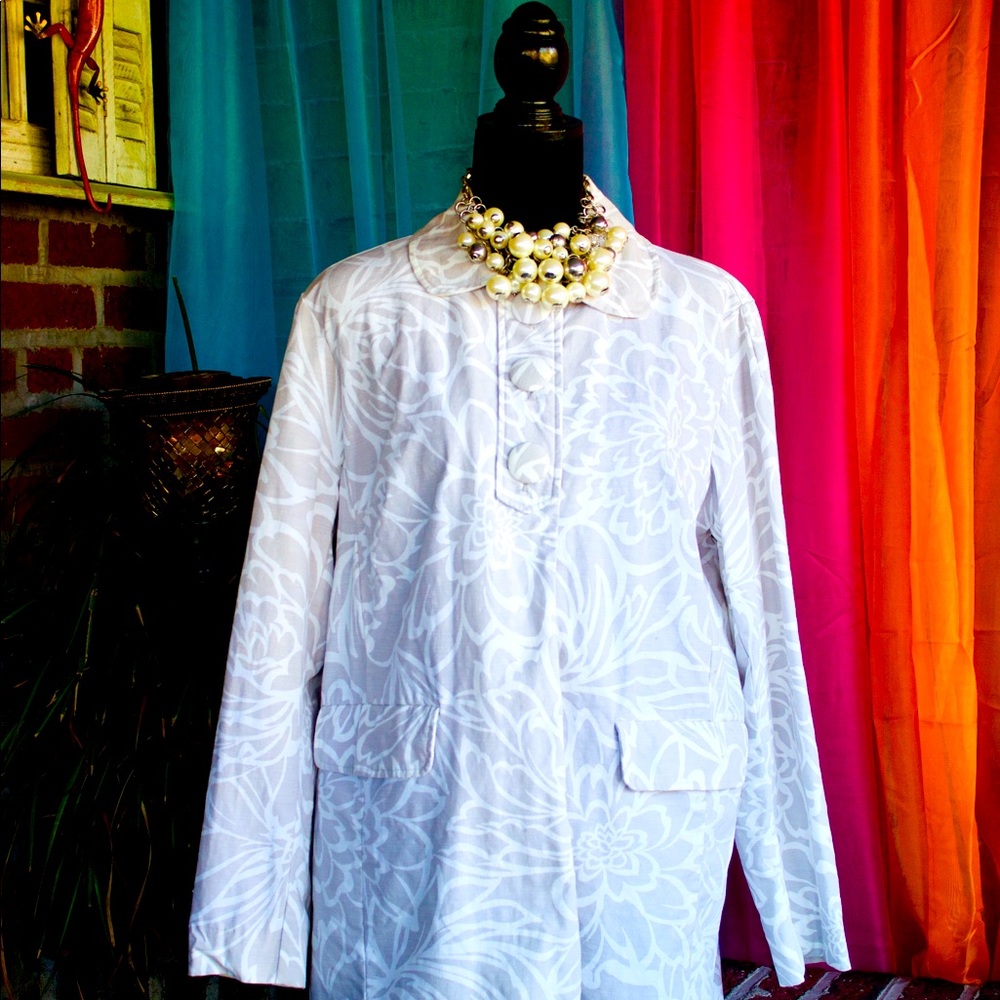 Dress 3/4 coat great for spring